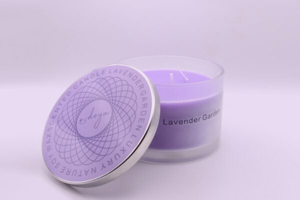 Lavender Garden Natural soy wax candle - Image 2